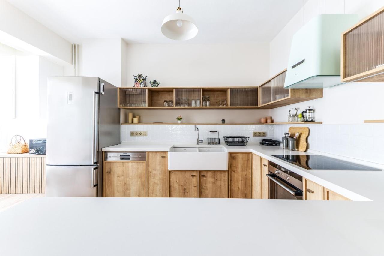 Flat W Balcony 1 Min To Bagdat Avenue In Kadikoy İstanbul