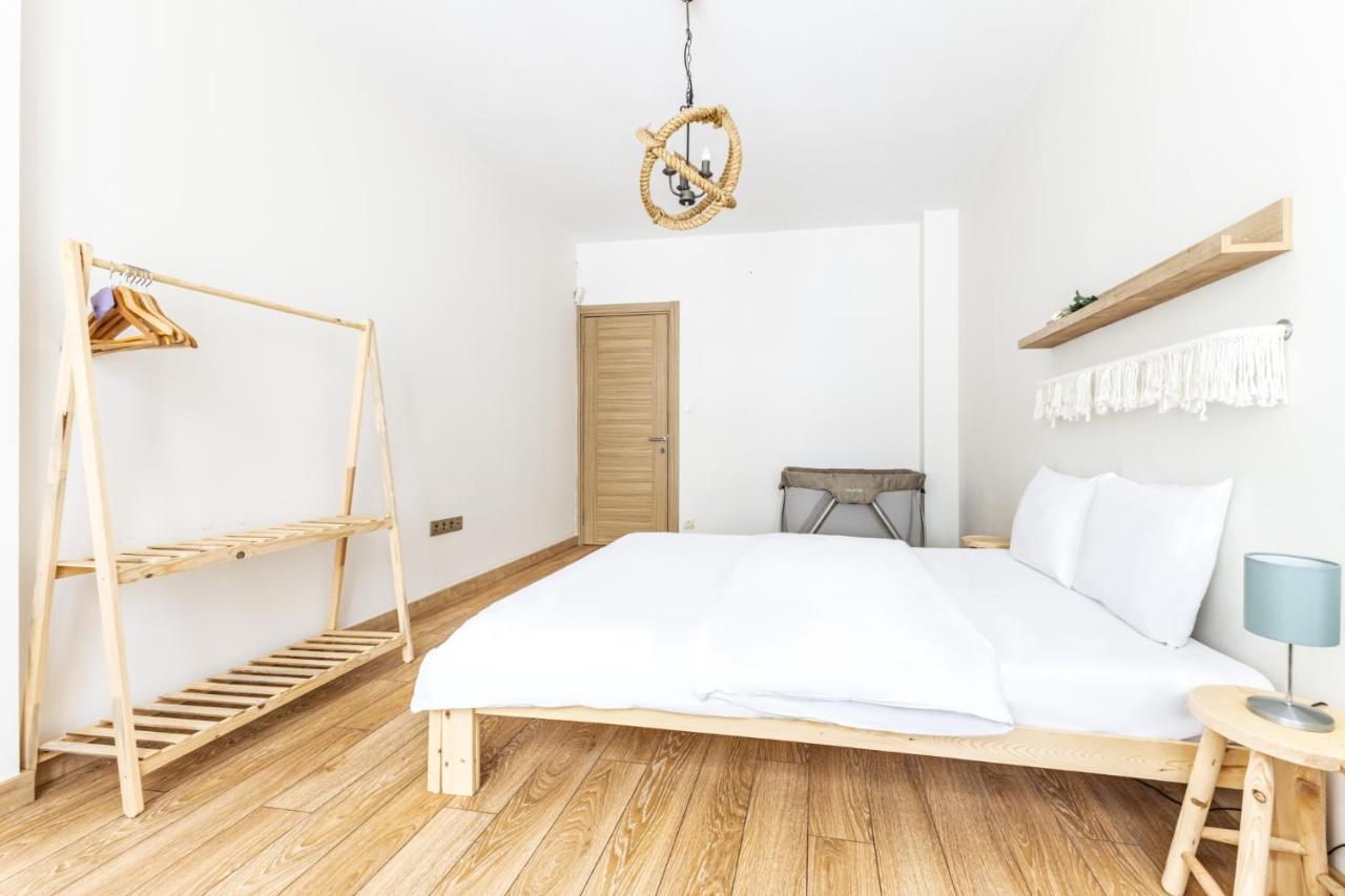 Flat W Balcony 1 Min To Bagdat Avenue In Kadikoy İstanbul